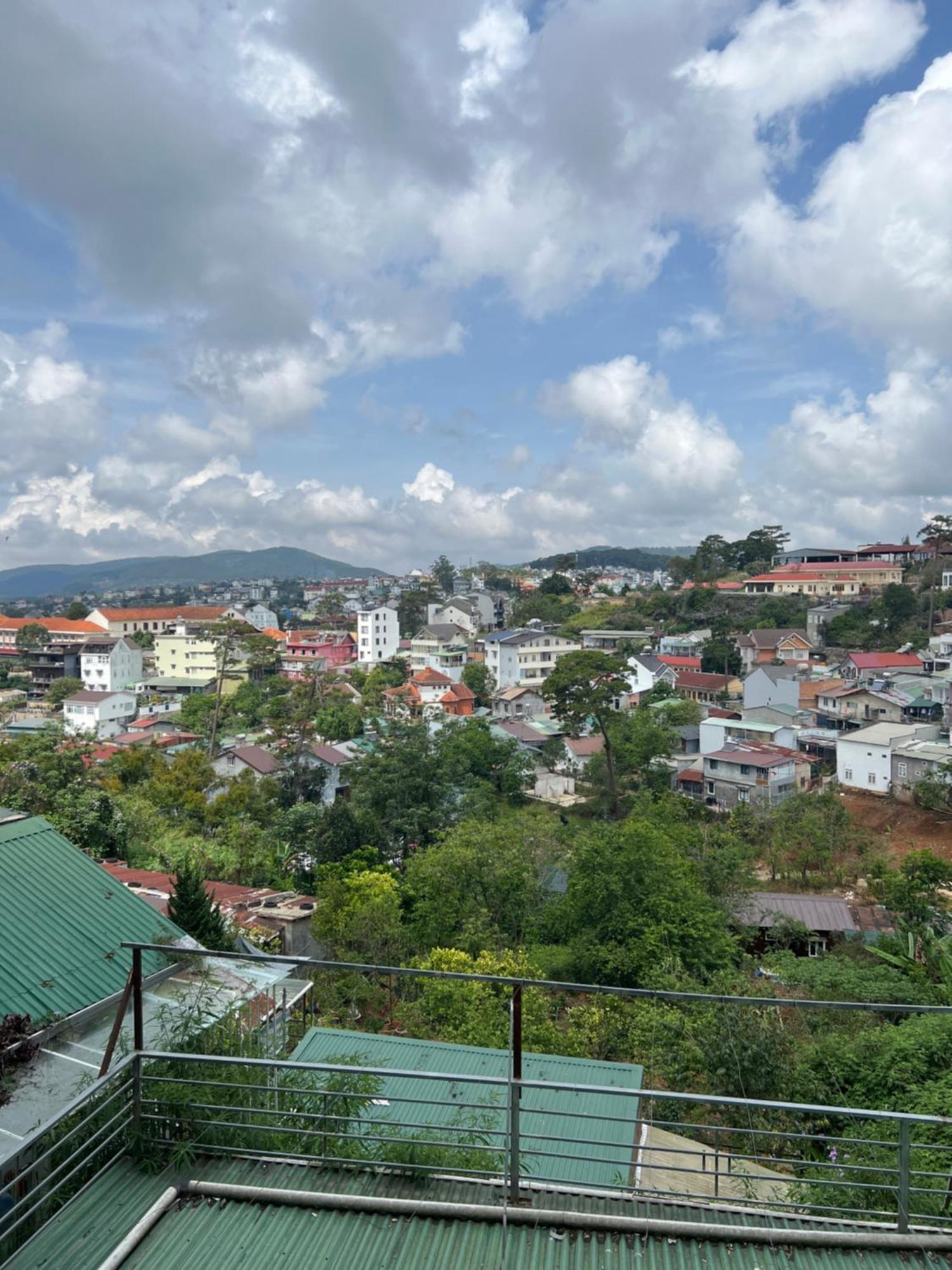 Khach San Lan Dai Hotel Da Lat Exterior foto